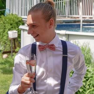 Meet your Posher, Frederic